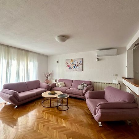 Apartmani Adria トロギール エクステリア 写真