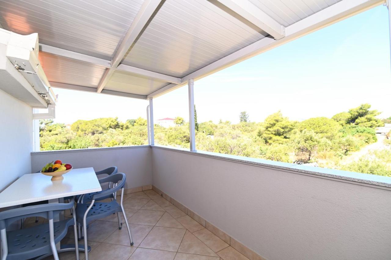 Apartmani Adria トロギール エクステリア 写真