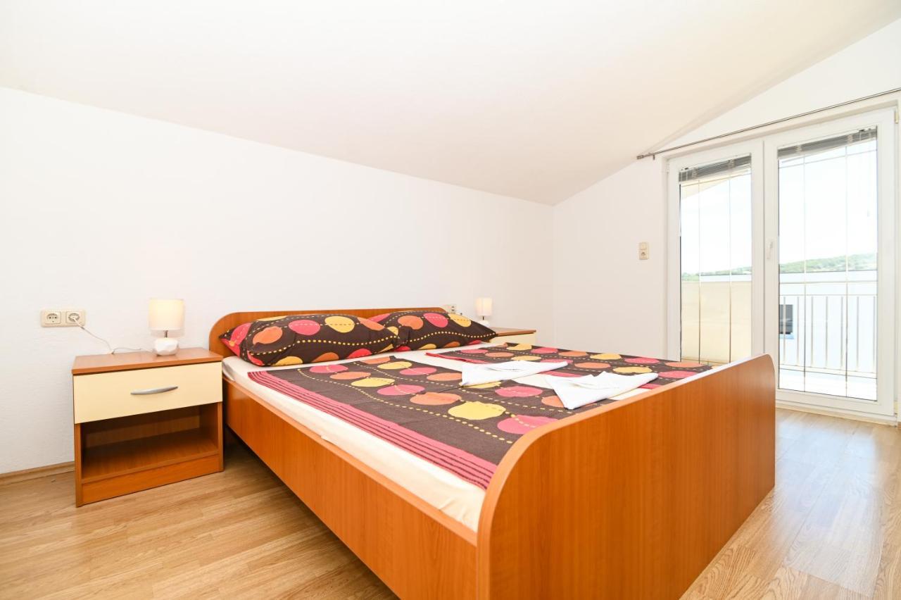 Apartmani Adria トロギール エクステリア 写真