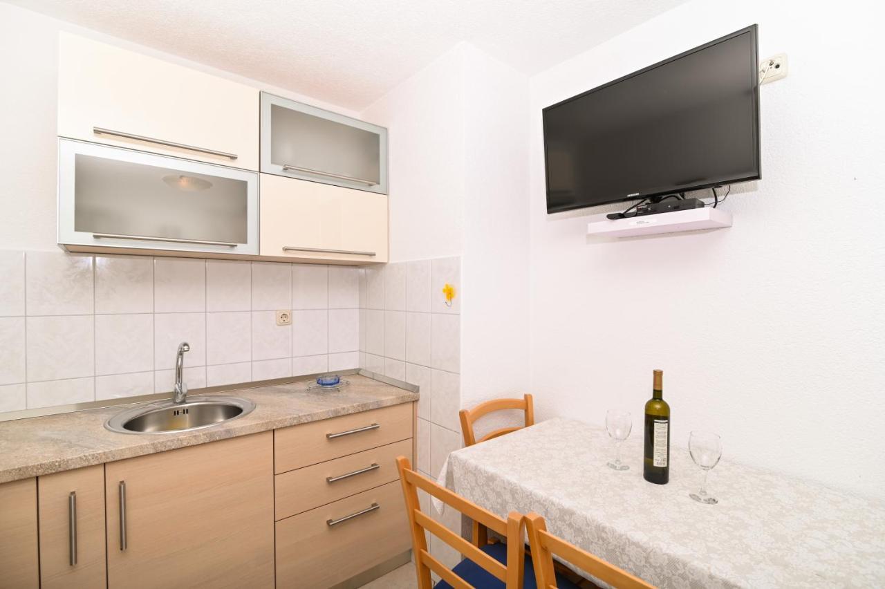 Apartmani Adria トロギール エクステリア 写真