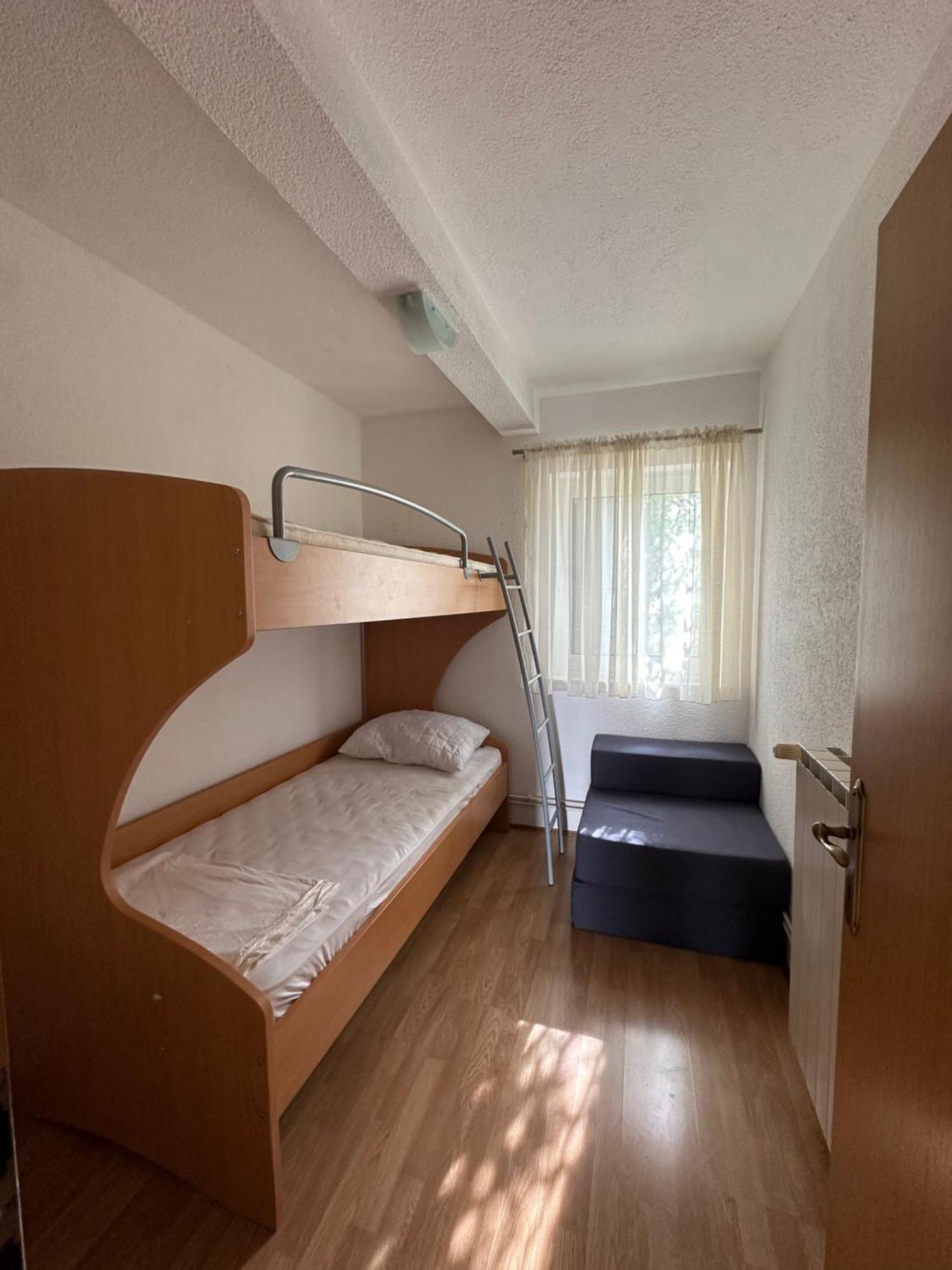 Apartmani Adria トロギール エクステリア 写真